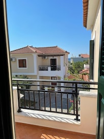 Can you see the sea view from our “Sea View Room” ?