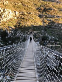 Il ponte tibetano nelle vicinanze