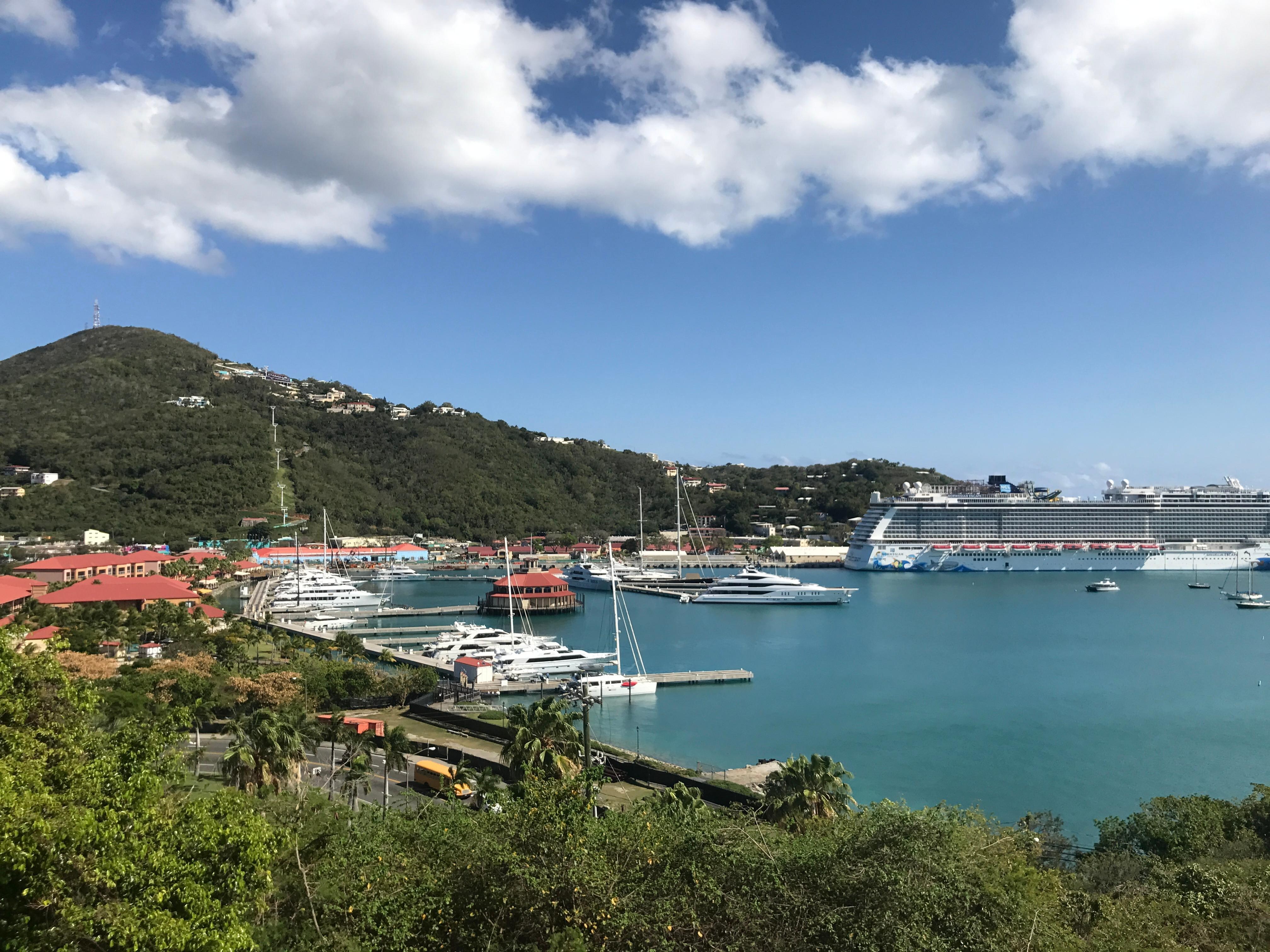 Pirates Pension At Bluebeard S Castle By Capital Vacations In St Thomas Hotel Rates Reviews On Orbitz