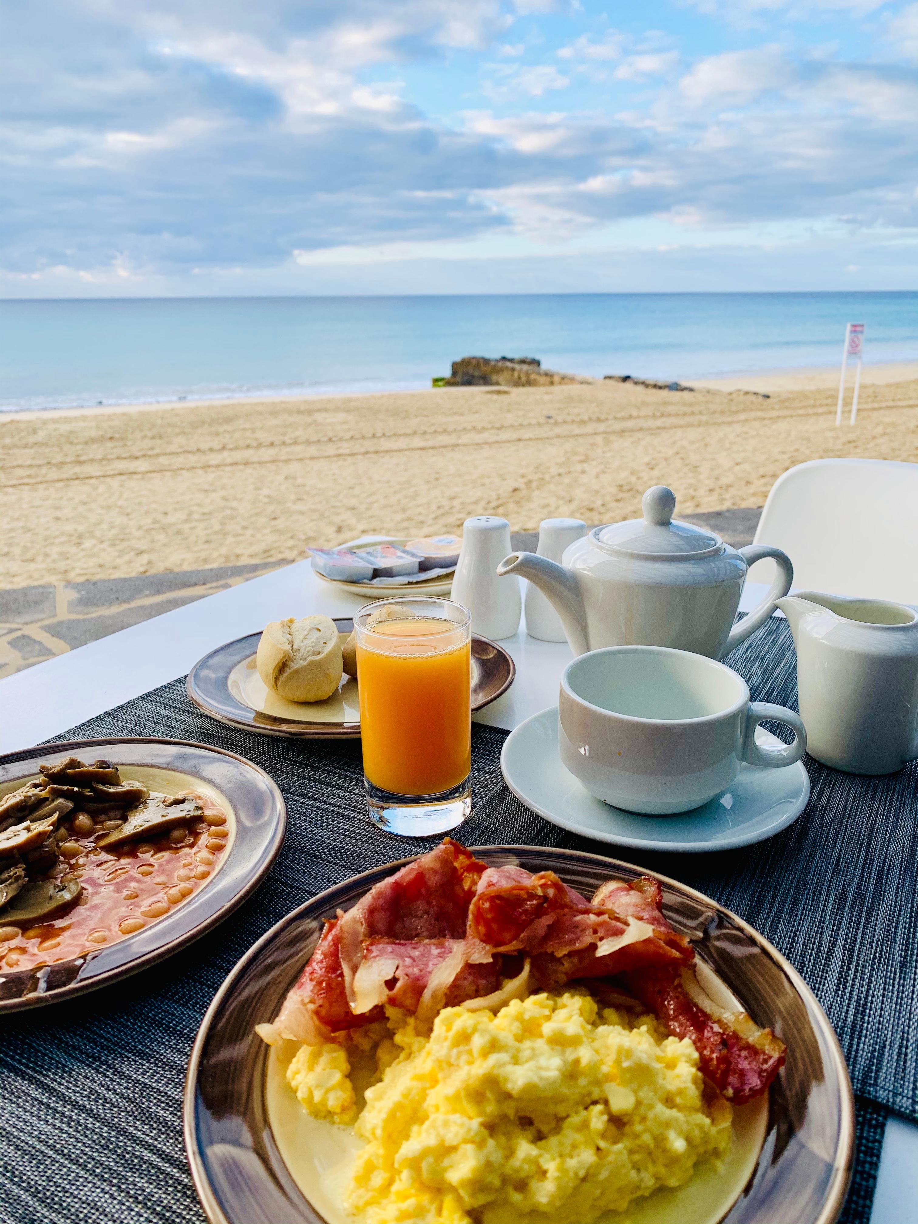 Beach-front Breakfast On-Site!