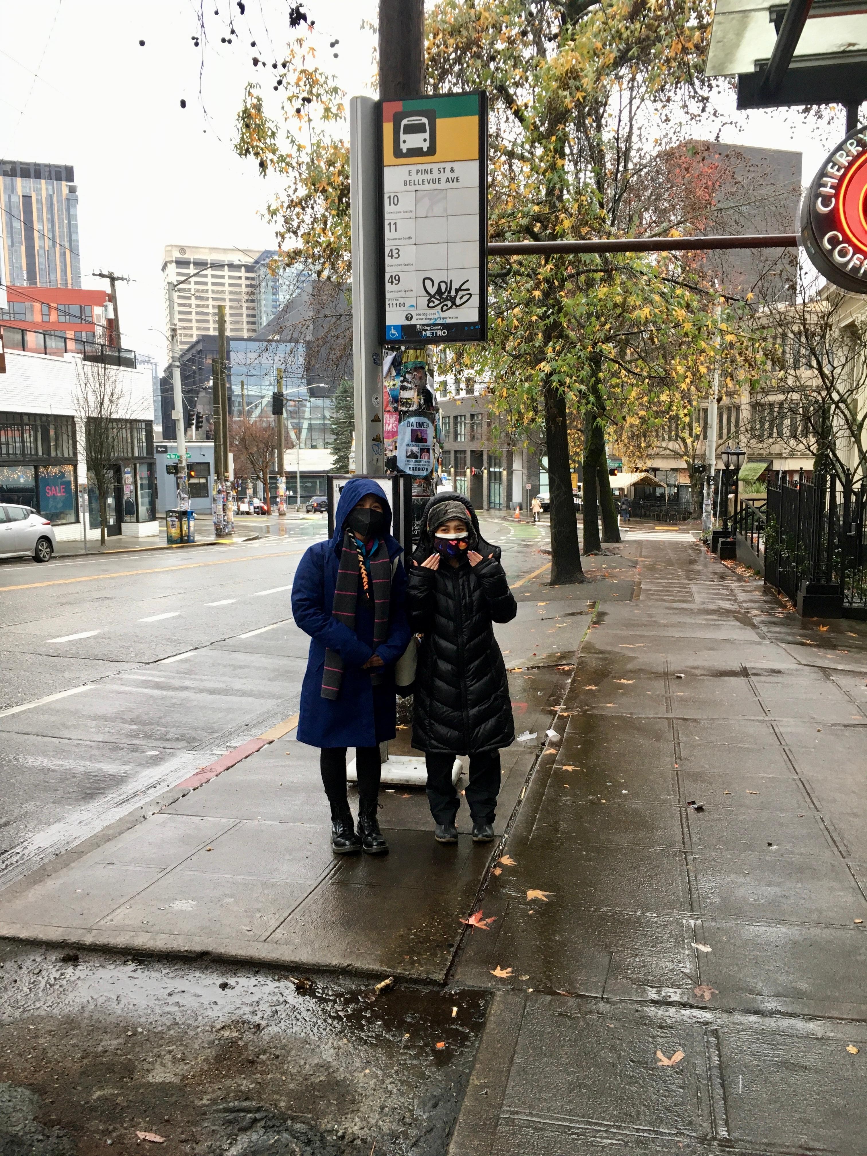 Bus stop to Downtown Seattle. 2 minutes walk away fr Pivot. 