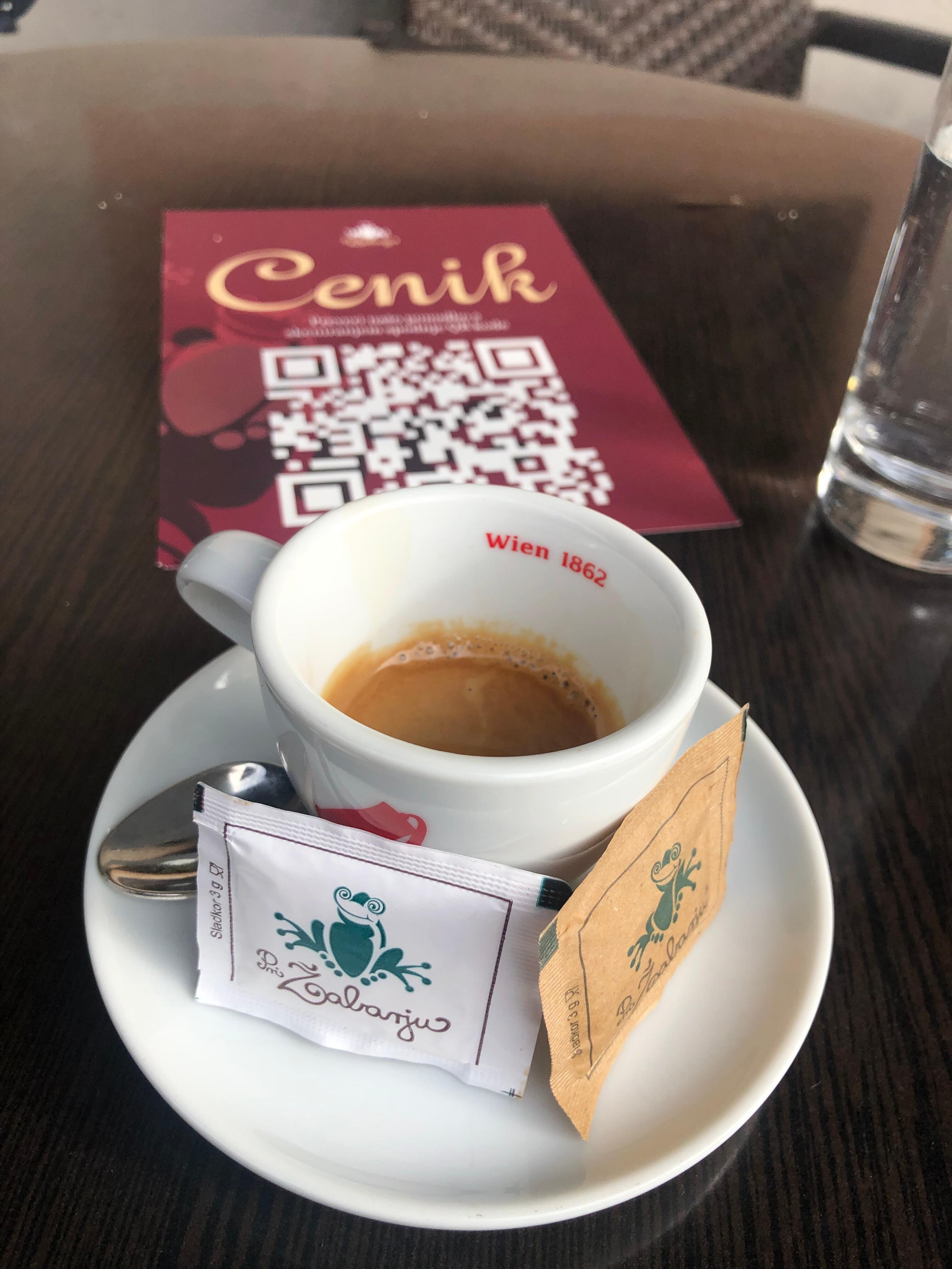 Grazie Martina
Il tuo espresso, è buono come in Italia. ☺️