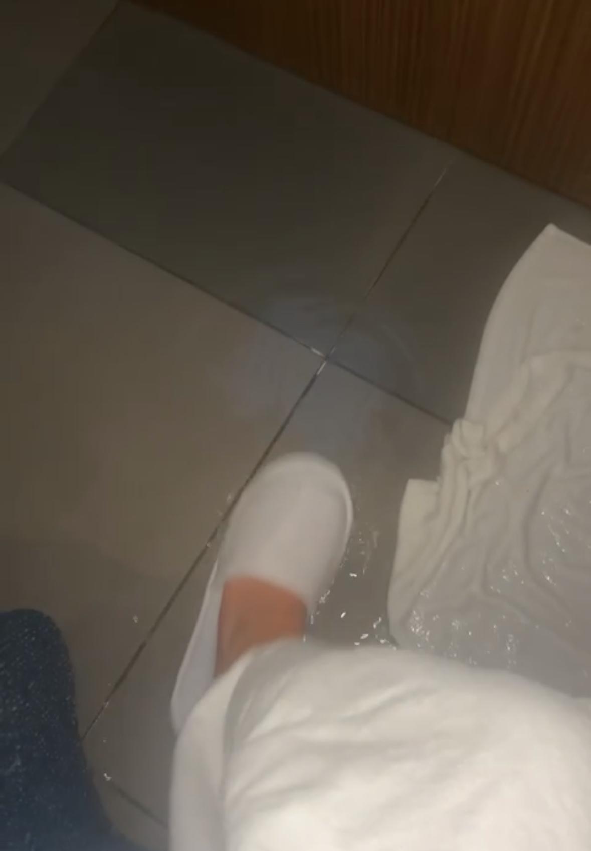 Flooded floor 