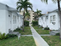 Fácil localização e também facilidade para estacionar