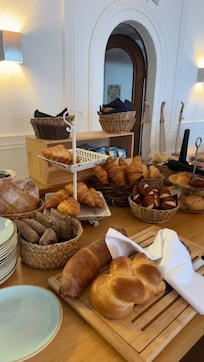 Brotauswahl beim Frühstück