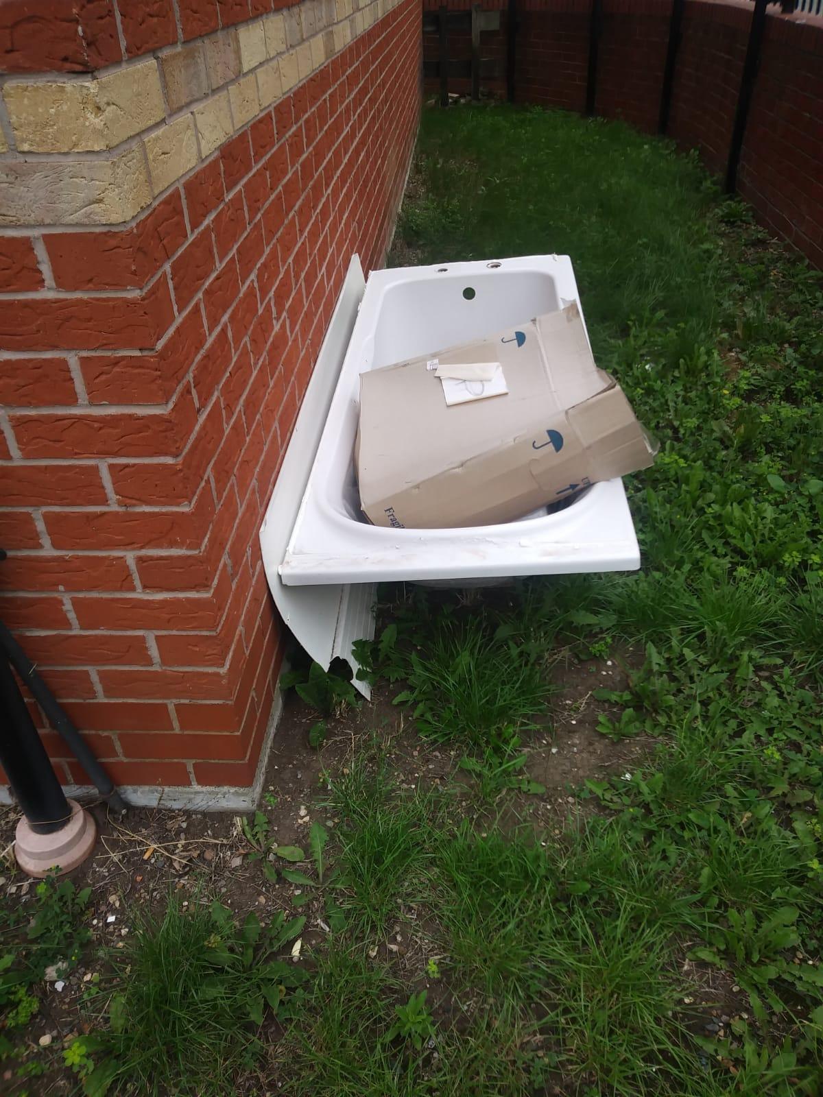 Bath tub in the garden.