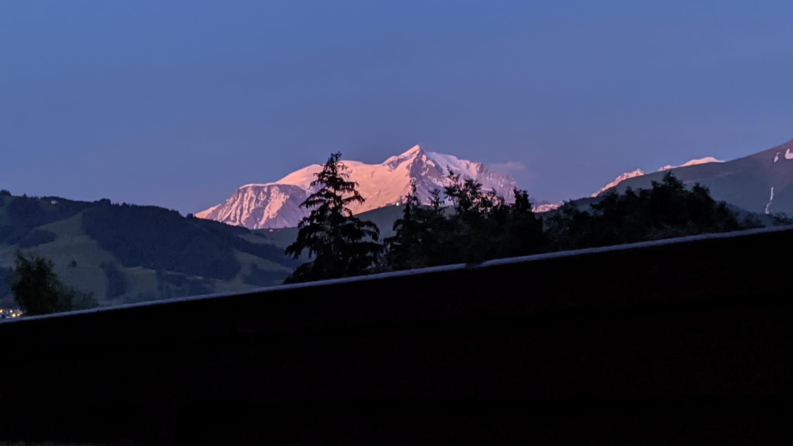 Coucher de soleil
Vue de la chambre🥰