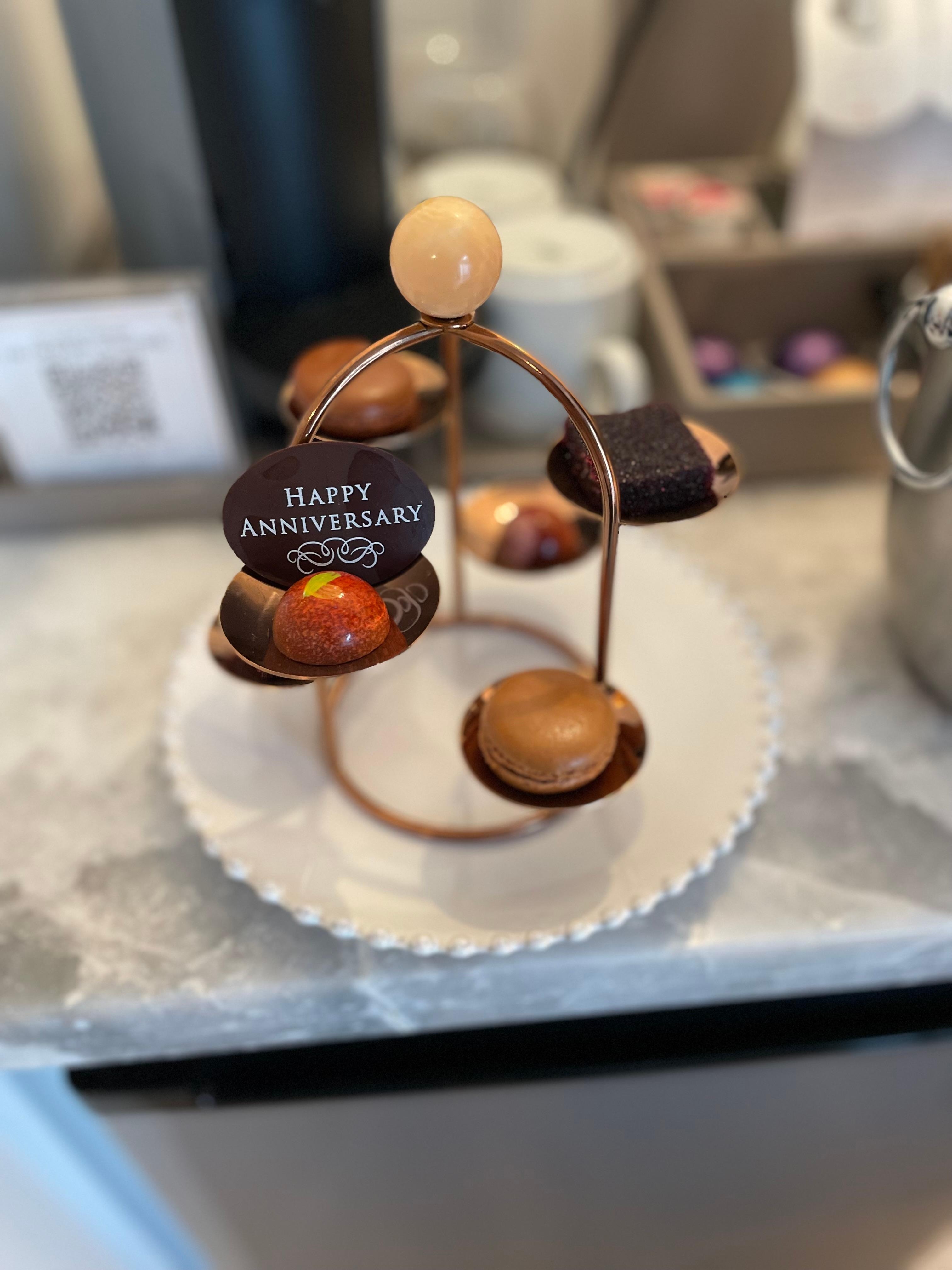 Surprise for our anniversary 