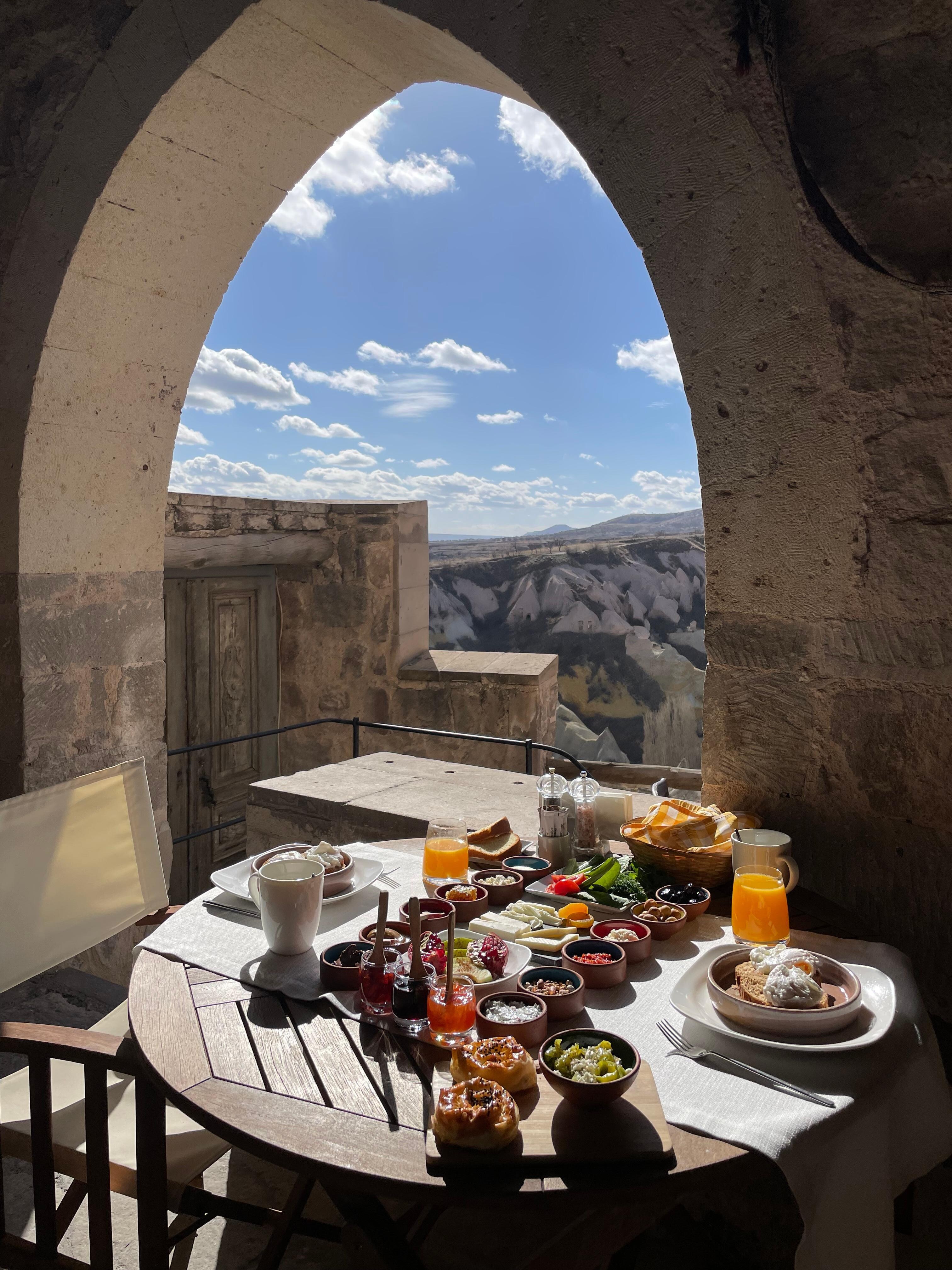 Breakfast in the room 