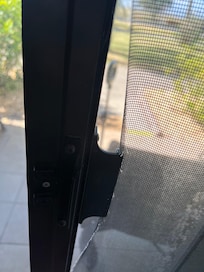 Screen door