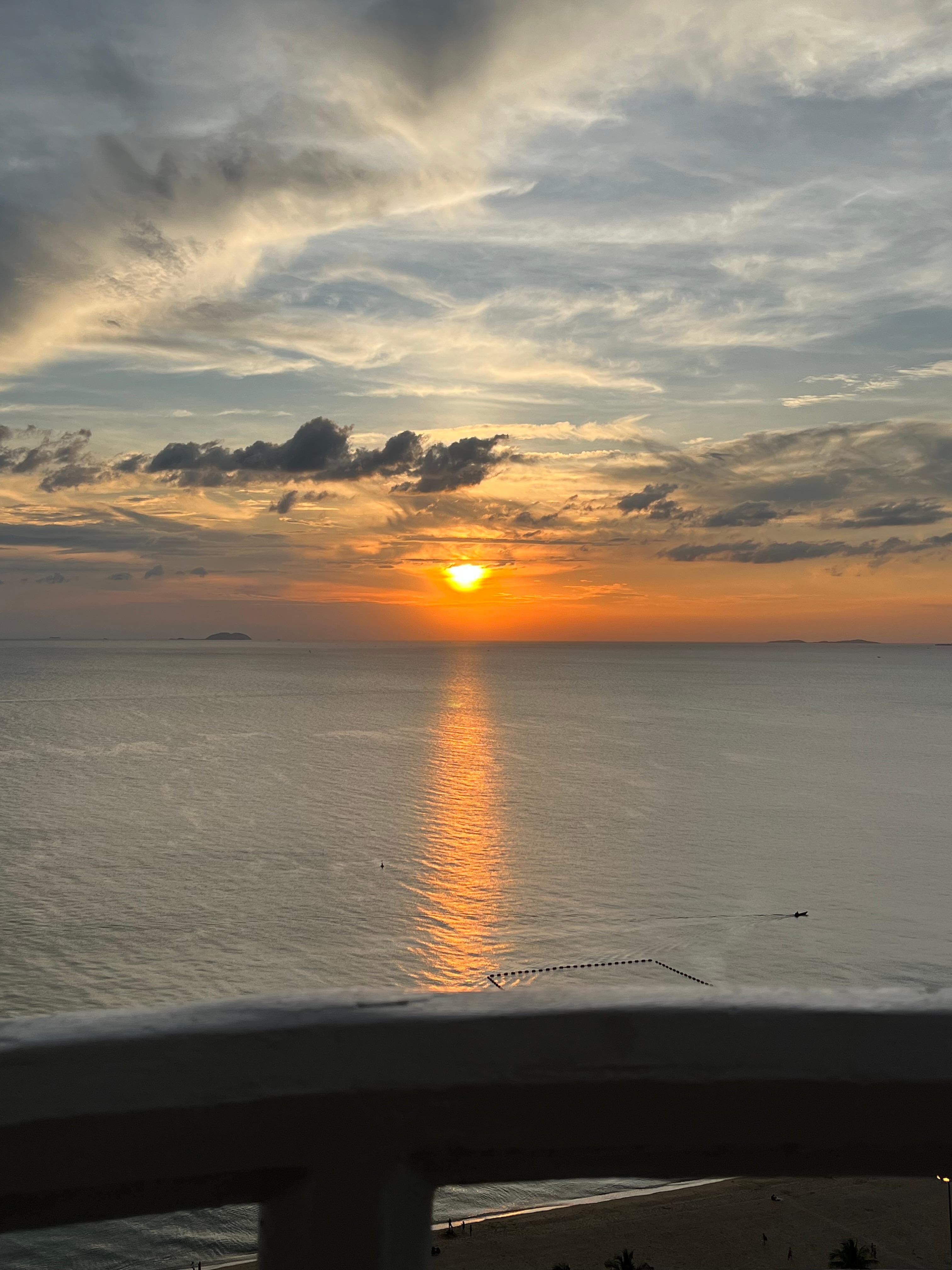 Solnedgang fra balkon