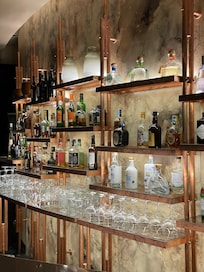 Lobby bar