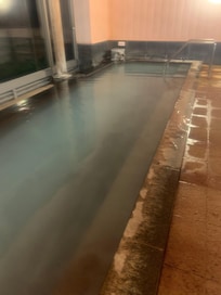 硫黄が香る本物の温泉♨️