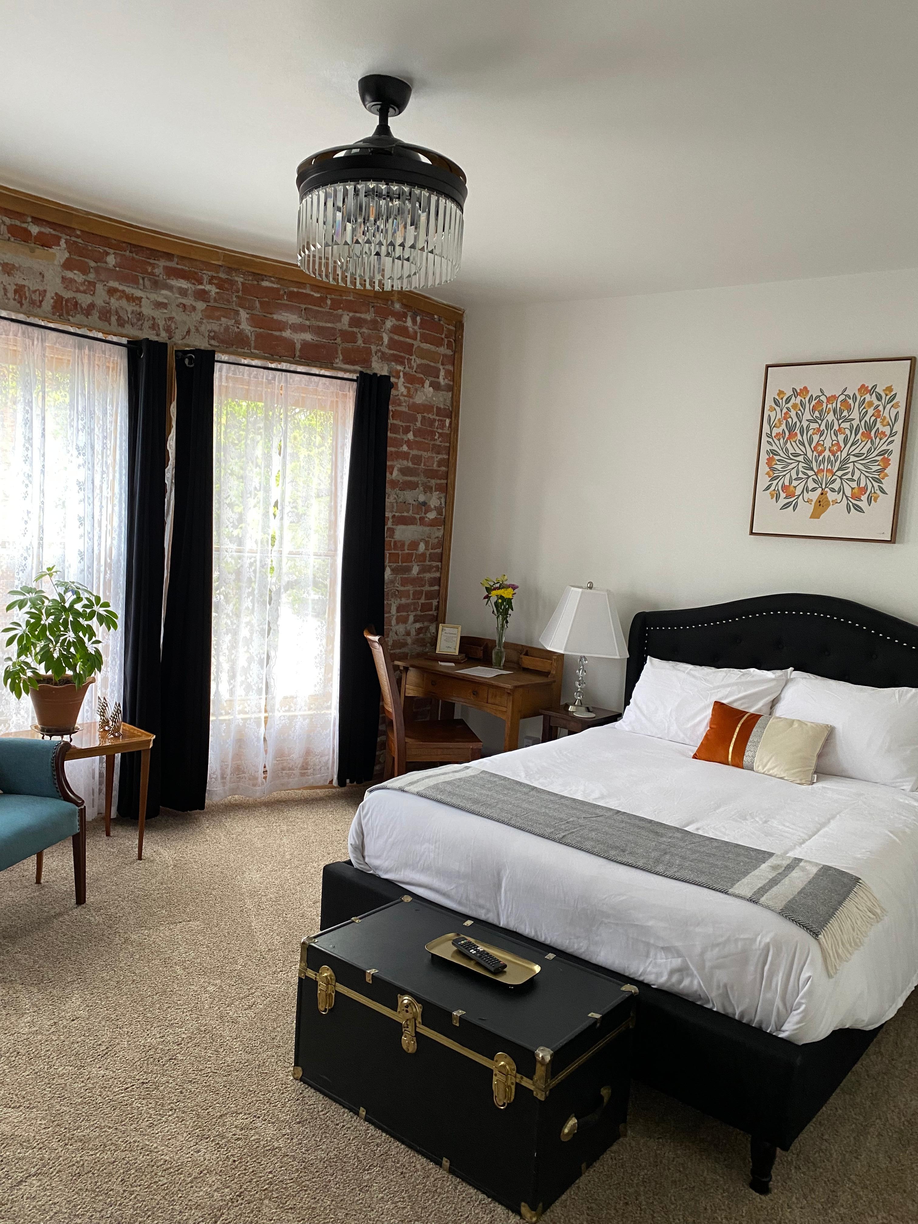 Wildflower Room