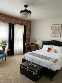 Wildflower Room