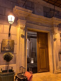 Uma delícia se hospedar dentro do centro histórico com conforto!! Indico