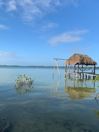 Beautiful pier but don’t go inside the water, you will be disappointed when your feet touch the slimy bottom