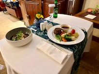 Room Service
Filet Mignon and Beef Salad