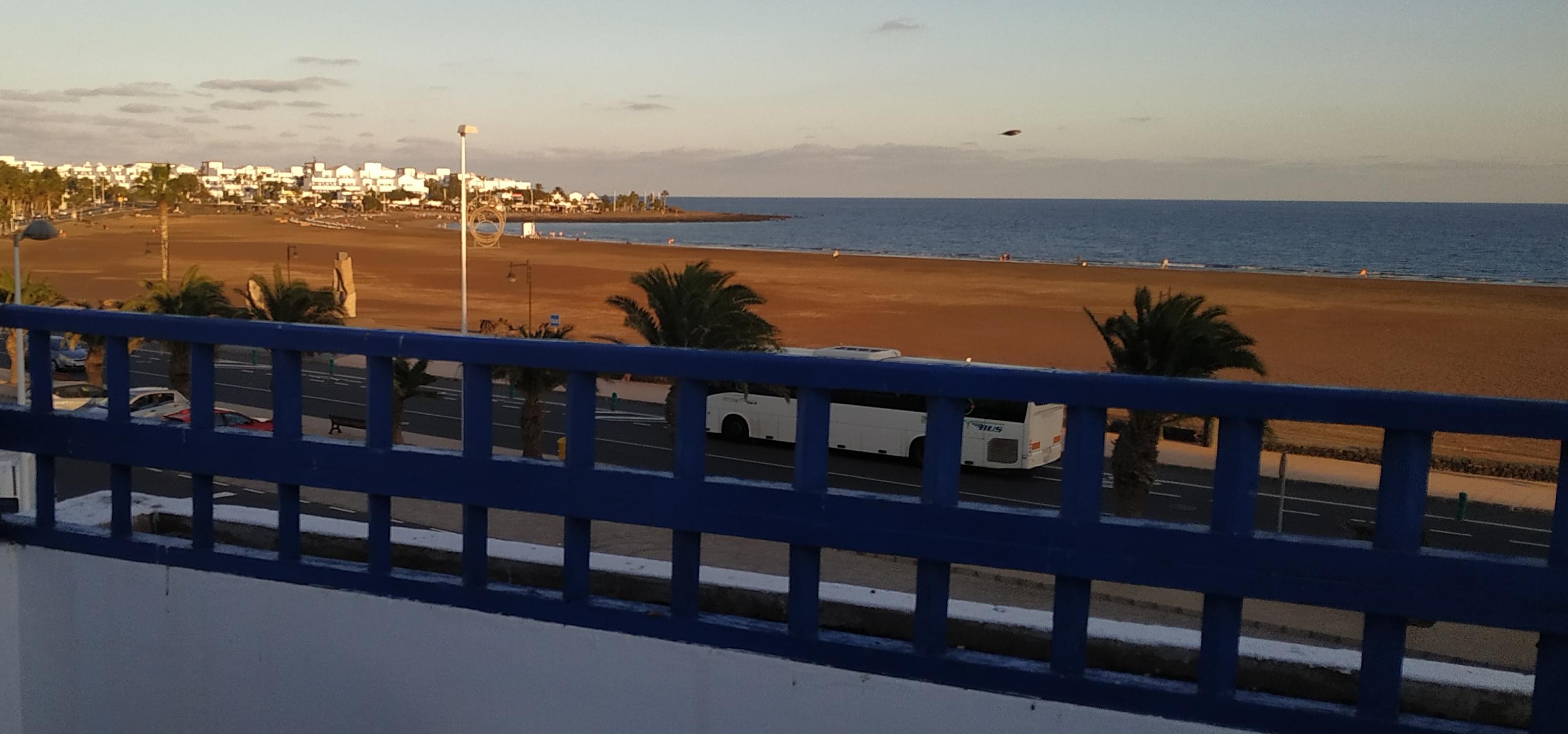 Plage au crépuscule vue de l'appart. 19