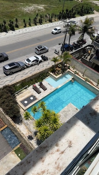 Vista da piscina.