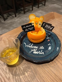 ウェルカムドリンクとフルーツ。ウェルカムチョコもありました(^^)