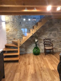 2 bedrrom 2 bath apartment