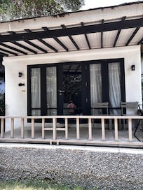 Pool villa