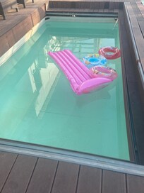Dirtyy plounge pool