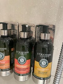 I love the toilet tings