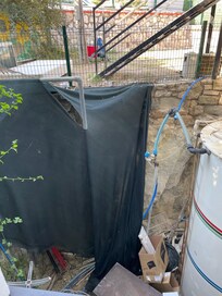 Orta derecede olan oda manzarası