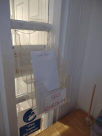 Unnamed guestroom and building keys were left without any instruction sent to us in the email. Anyone could pick them up. A big security issue.