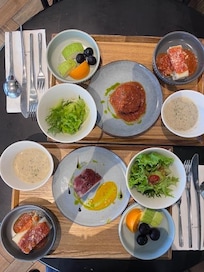 豐盛的早餐套餐