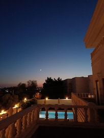 Balkon keyfi ayrı güzel
