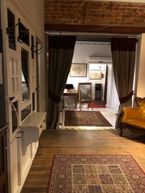 Hall hotel
