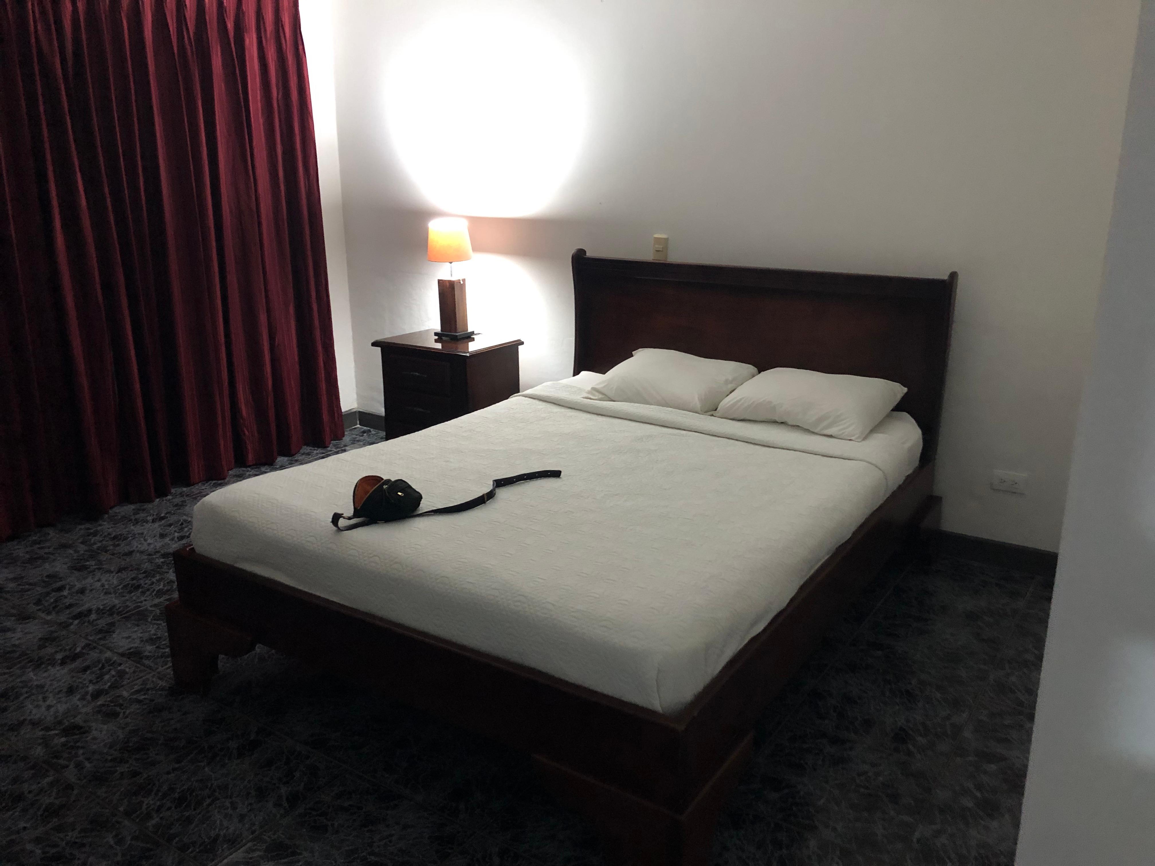 Chambre aucune decoration d une froideur
Pour 91 dollars us on s attend à bcp mieux
