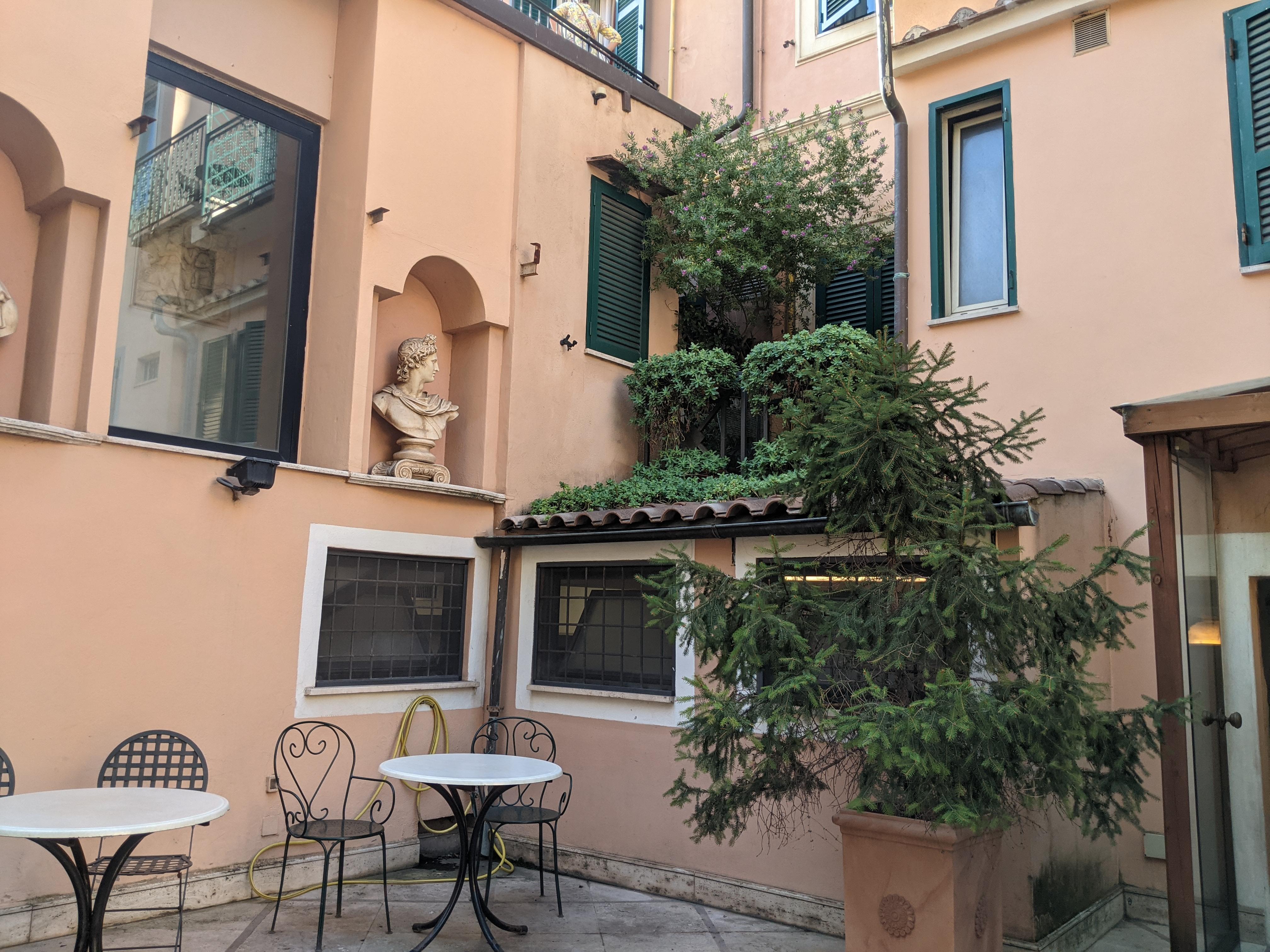 Courtyard where the breakfast is served