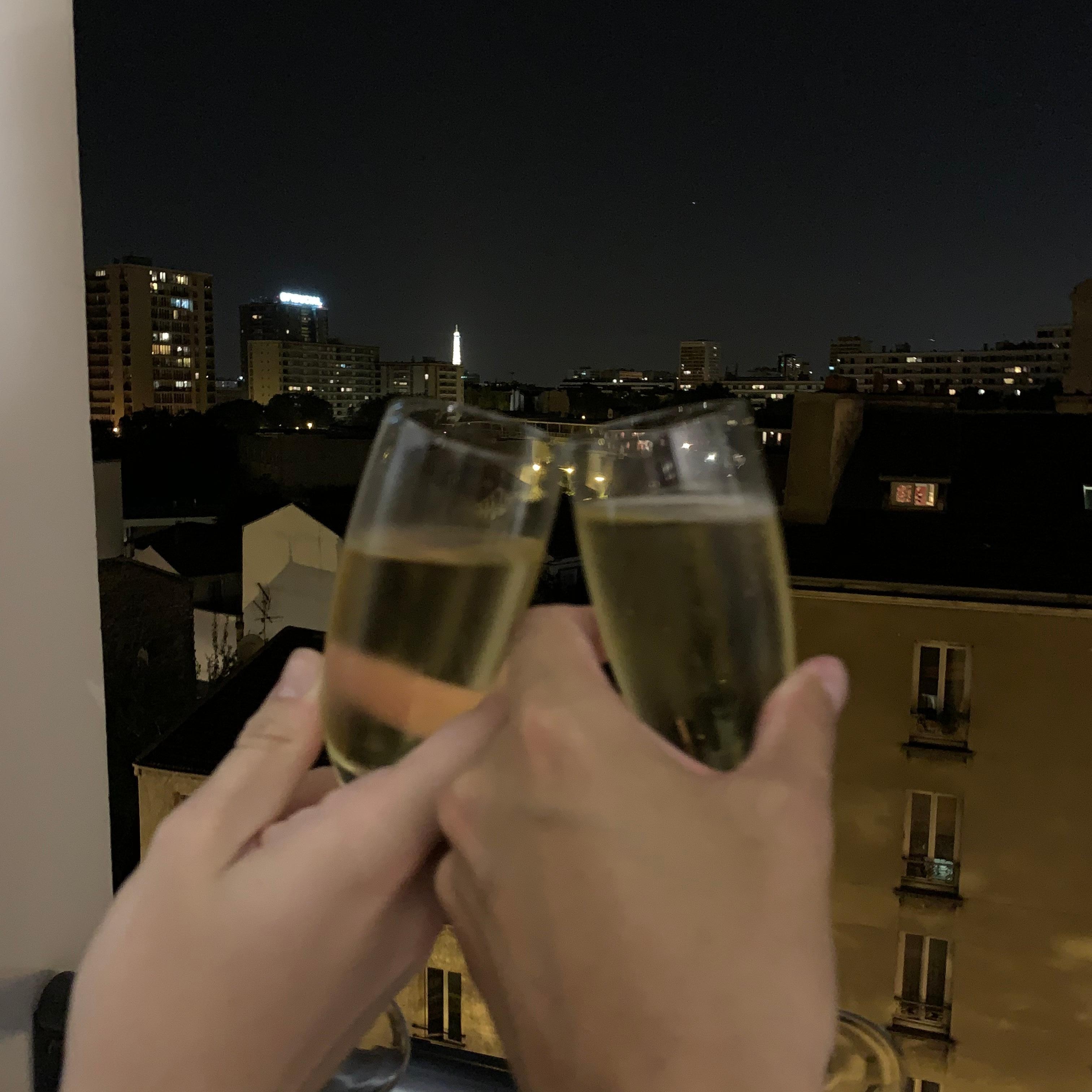 Champagne compliments of the hotel 