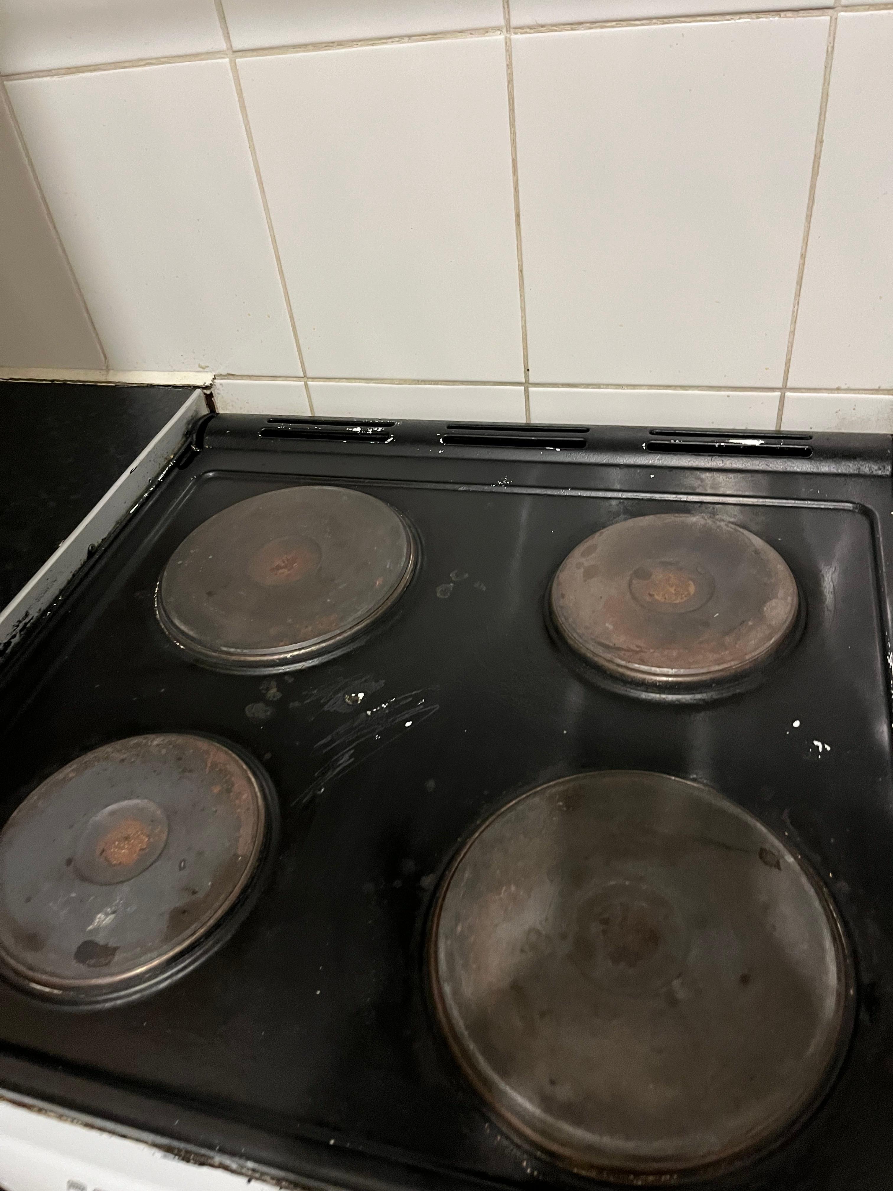 Stovetop dirty and unusable