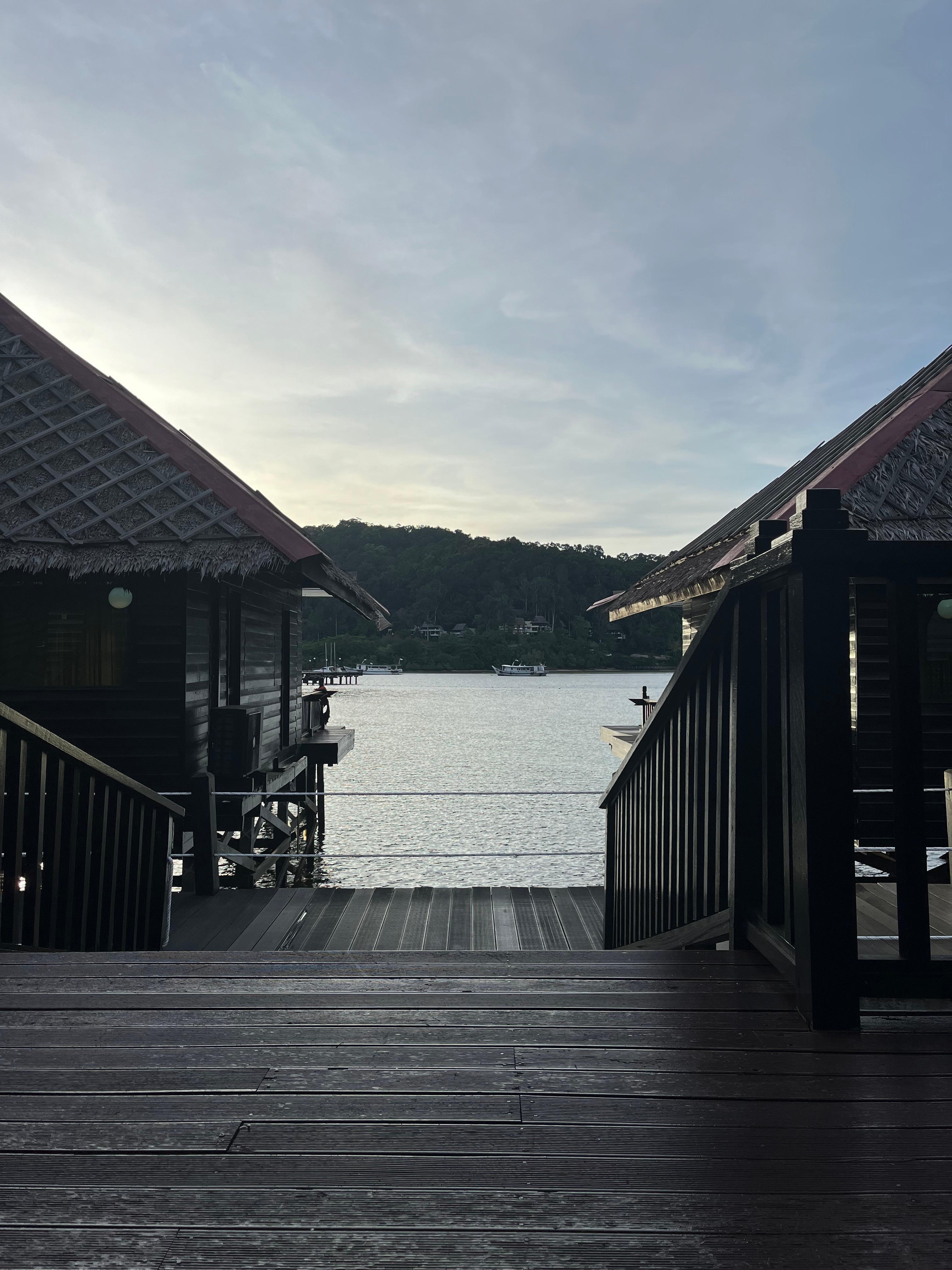 앞문만 열면 바다