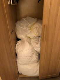 Bags of dirty/wet linen and towels