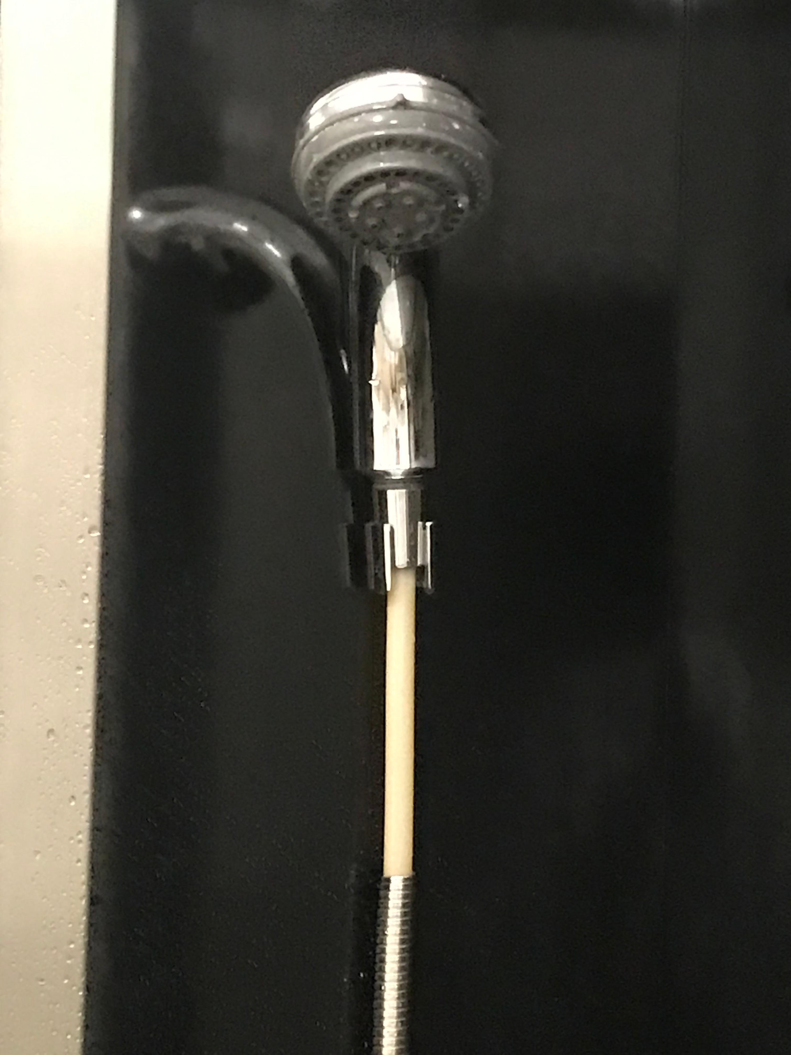 Ødelagt slange og dårlig trykk