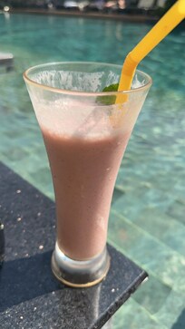 God milkshake fra bassengområdet.