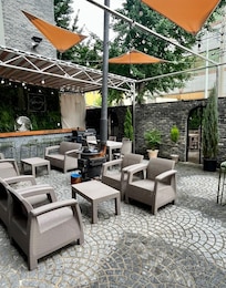 Lovely outside sitting area.