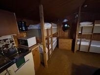 Kulube ( wc ve duş olmayan)