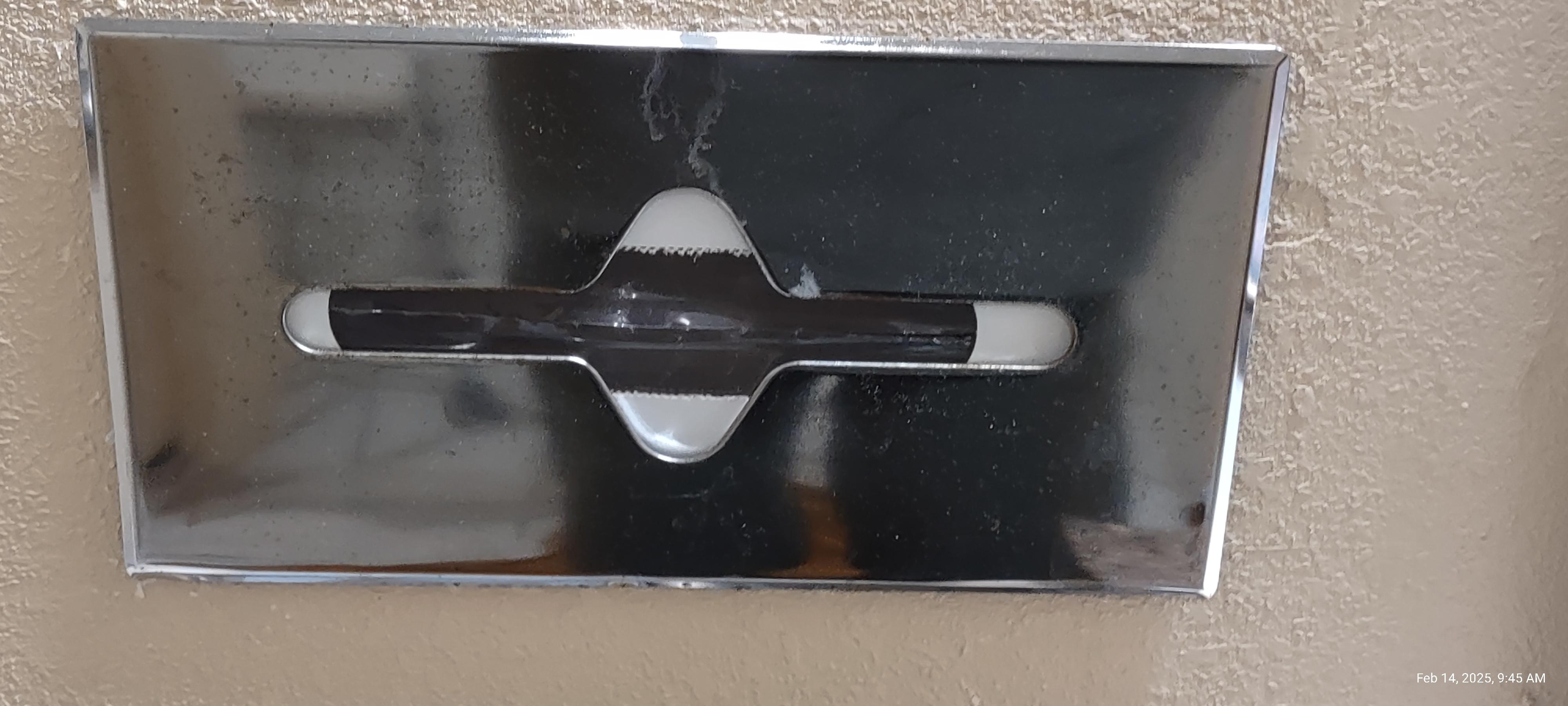 Empty tissue container