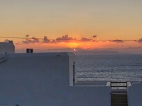 Couche de soleil depuis la terrasse de notre chambre