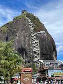 El Peñol, 2 hours out of town