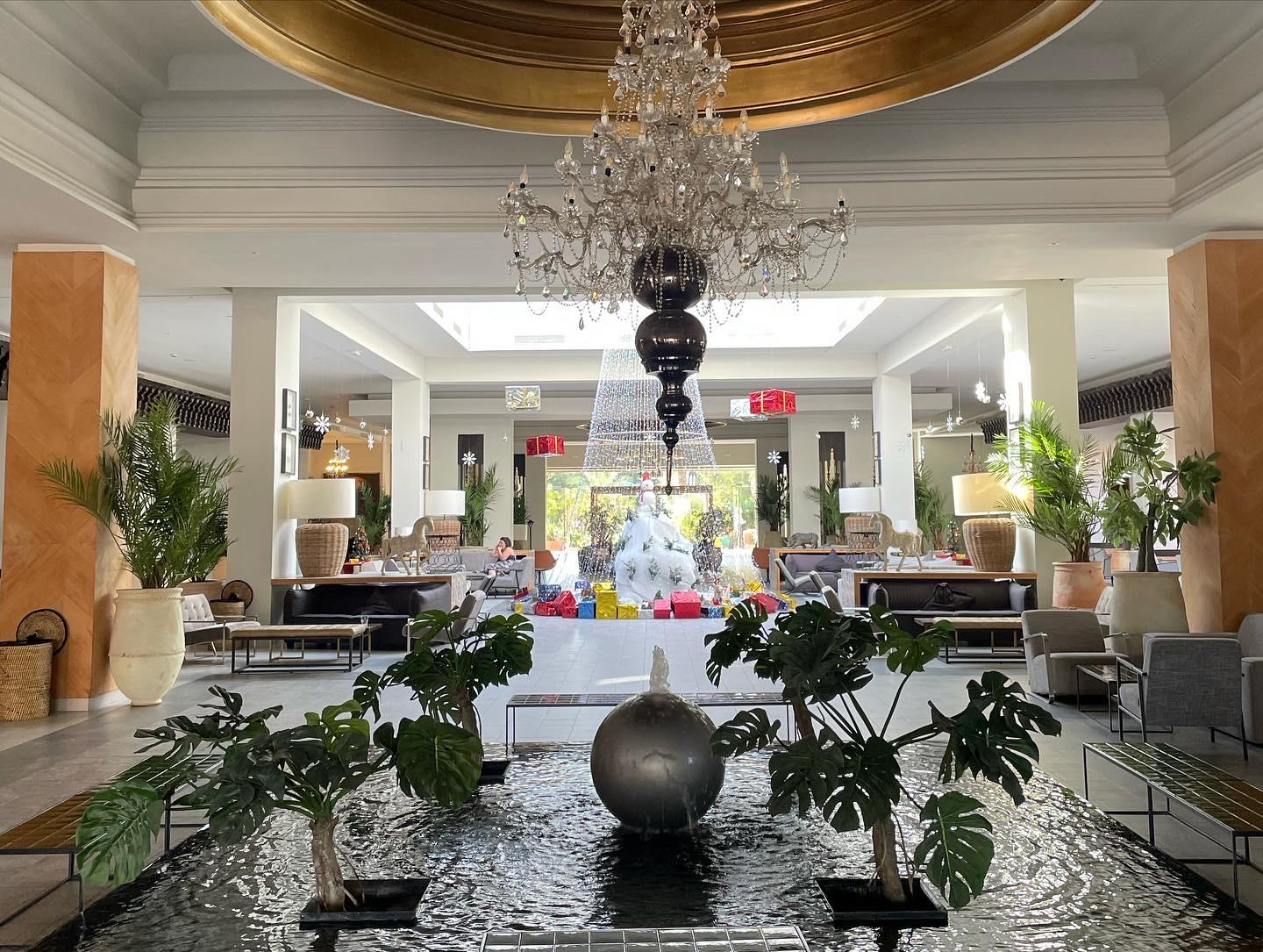Entrance to hotel