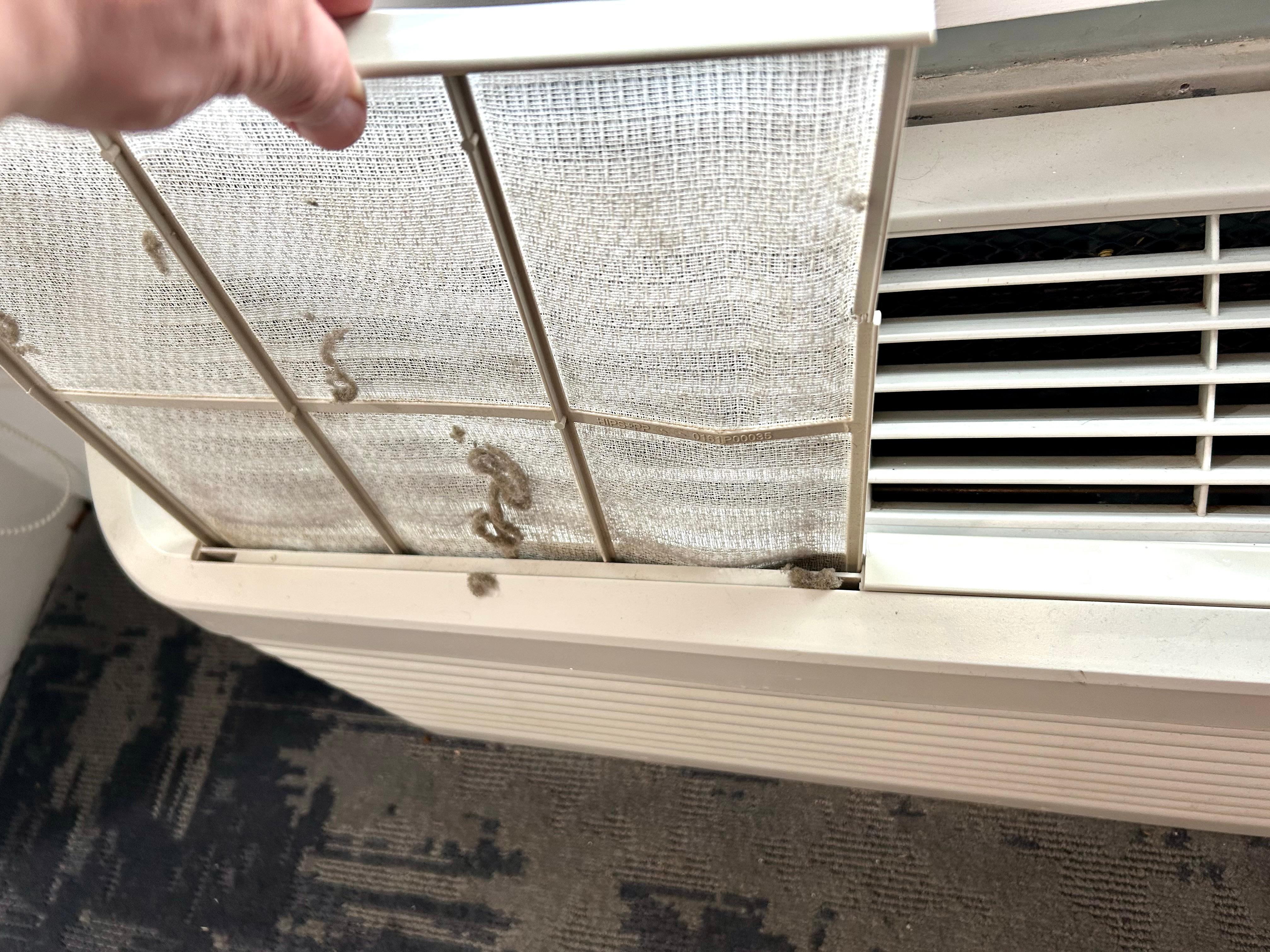 Room air filter