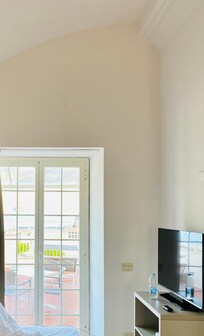 Værelse med stor egen terrasse på hotellets 3. sal